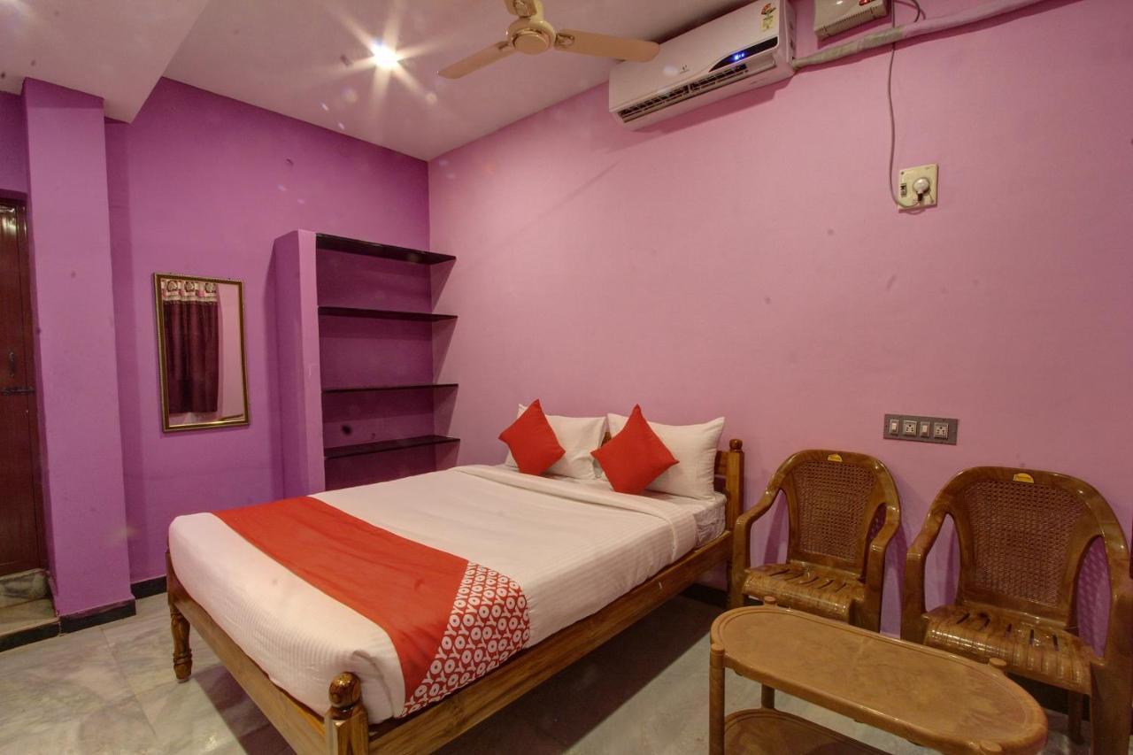 Oyo 38664 Rt Residency Hotel Golden Rock Ngoại thất bức ảnh